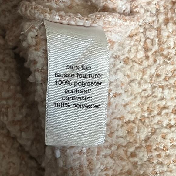 Maurice’s Light Pink Faux Fur Pullover with Rose Gold Snaps – Women’s XL EUC - Picture 4 of 7